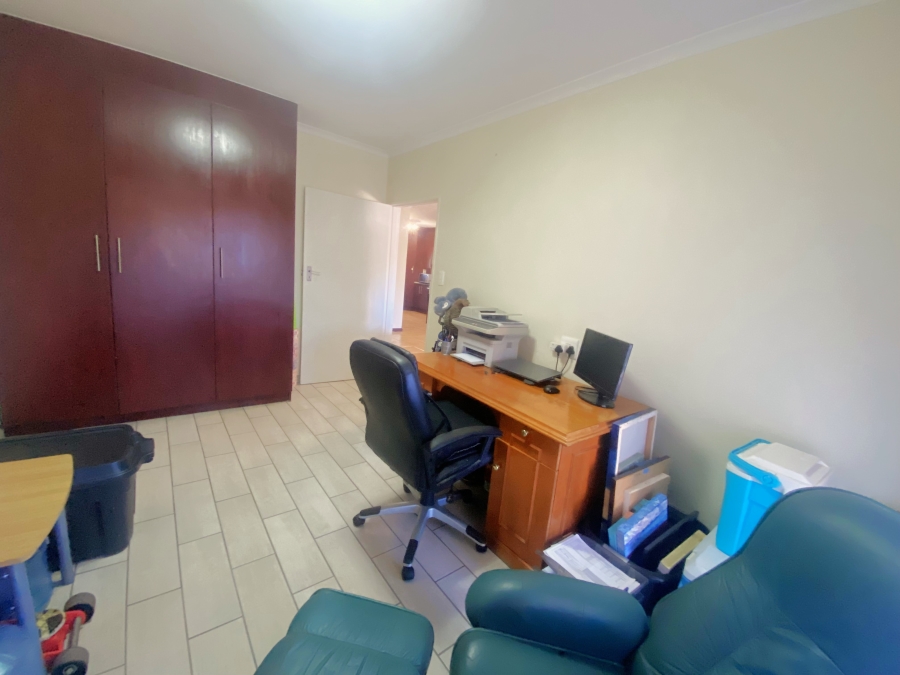 2 Bedroom Property for Sale in Monument Gauteng