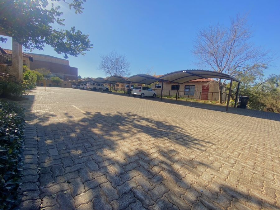 2 Bedroom Property for Sale in Monument Gauteng