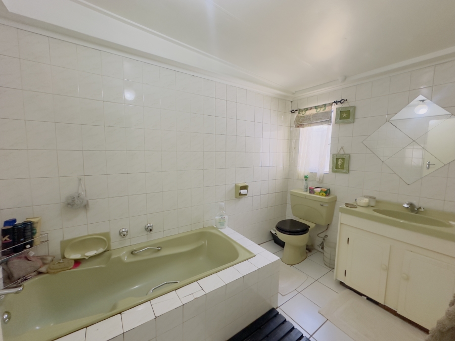 3 Bedroom Property for Sale in Lambton Gauteng