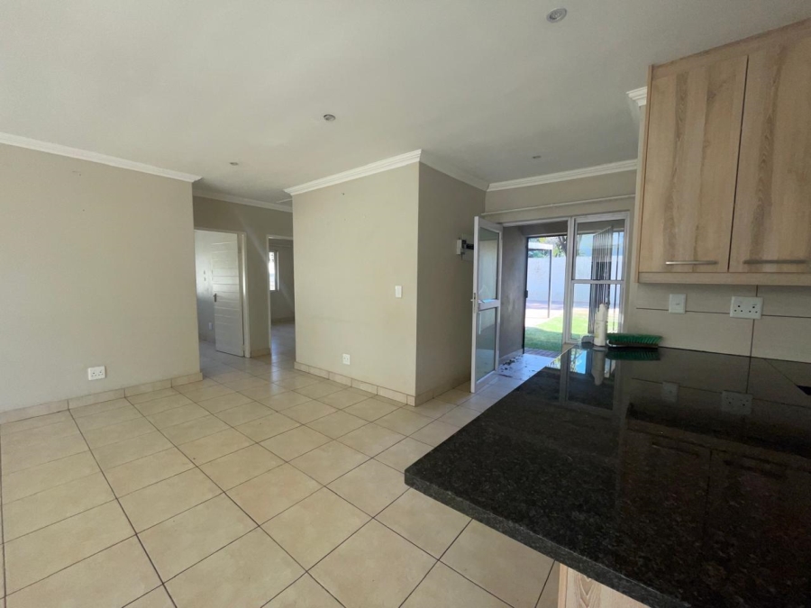 3 Bedroom Property for Sale in Fairland Gauteng