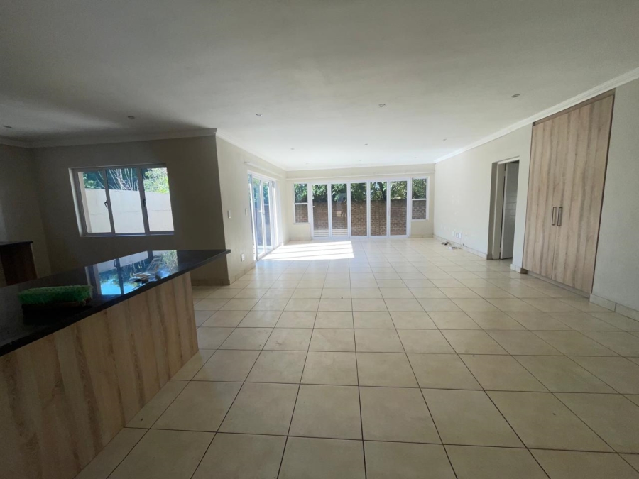 3 Bedroom Property for Sale in Fairland Gauteng