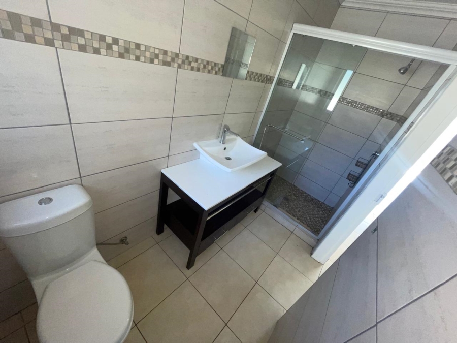 3 Bedroom Property for Sale in Fairland Gauteng