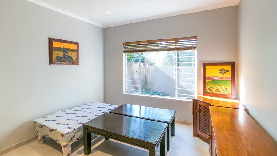 2 Bedroom Property for Sale in Fairland Gauteng
