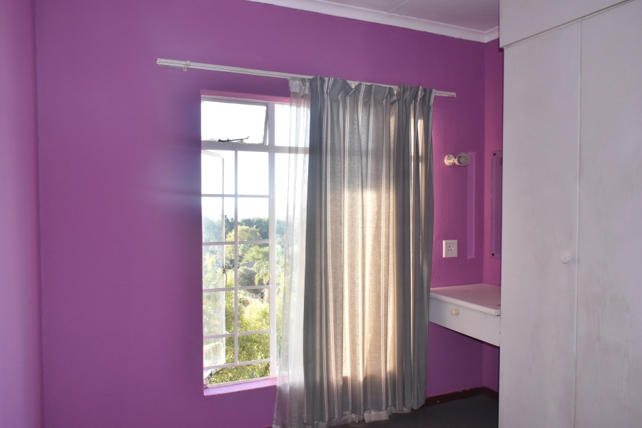 2 Bedroom Property for Sale in La Montagne Gauteng