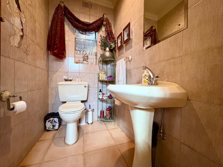 3 Bedroom Property for Sale in Jansenpark Gauteng