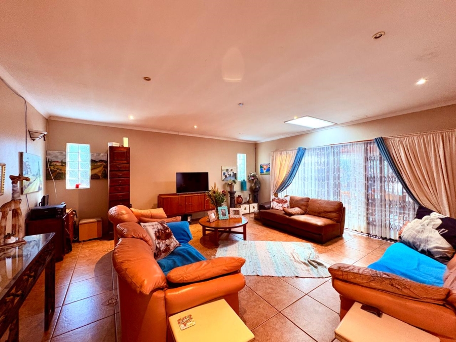 3 Bedroom Property for Sale in Jansenpark Gauteng