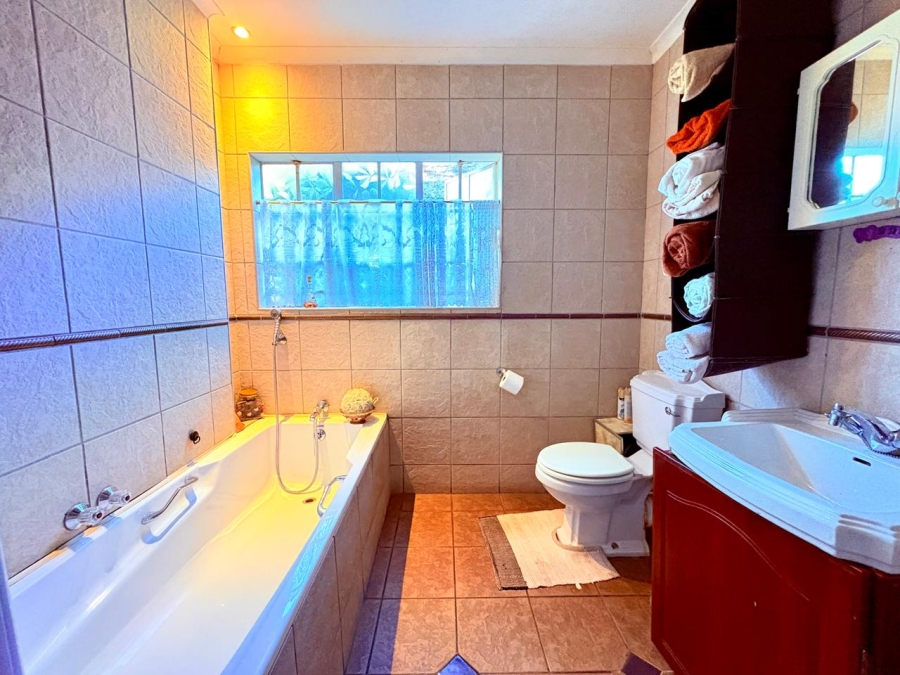 3 Bedroom Property for Sale in Jansenpark Gauteng