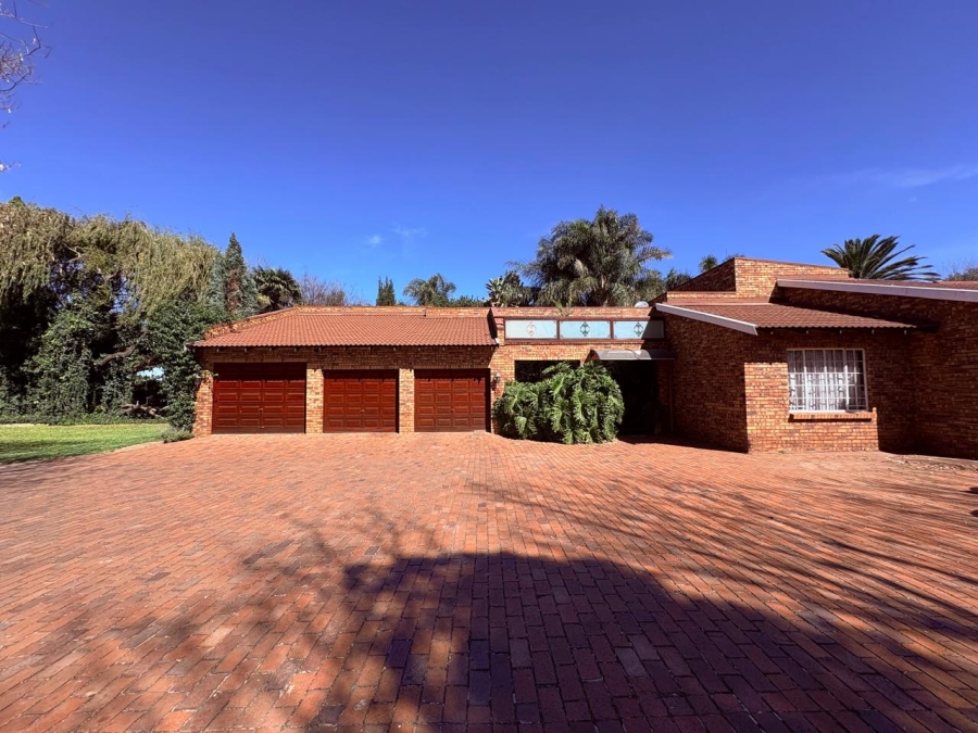 3 Bedroom Property for Sale in Jansenpark Gauteng