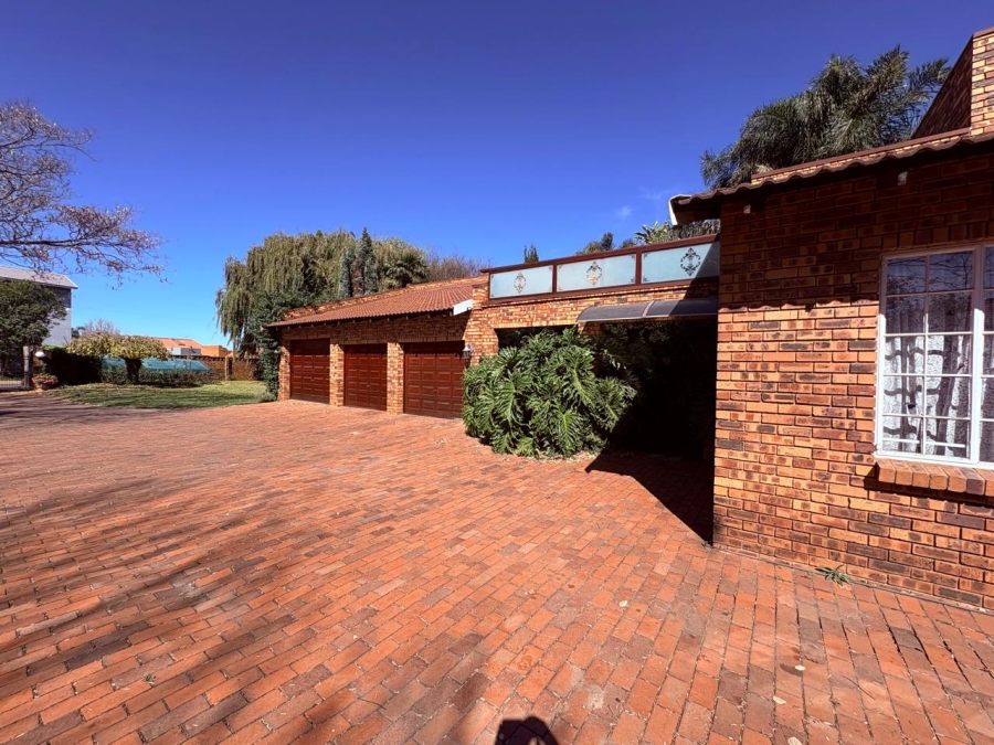 3 Bedroom Property for Sale in Jansenpark Gauteng
