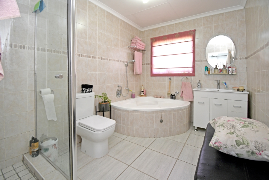 3 Bedroom Property for Sale in Craigavon Gauteng