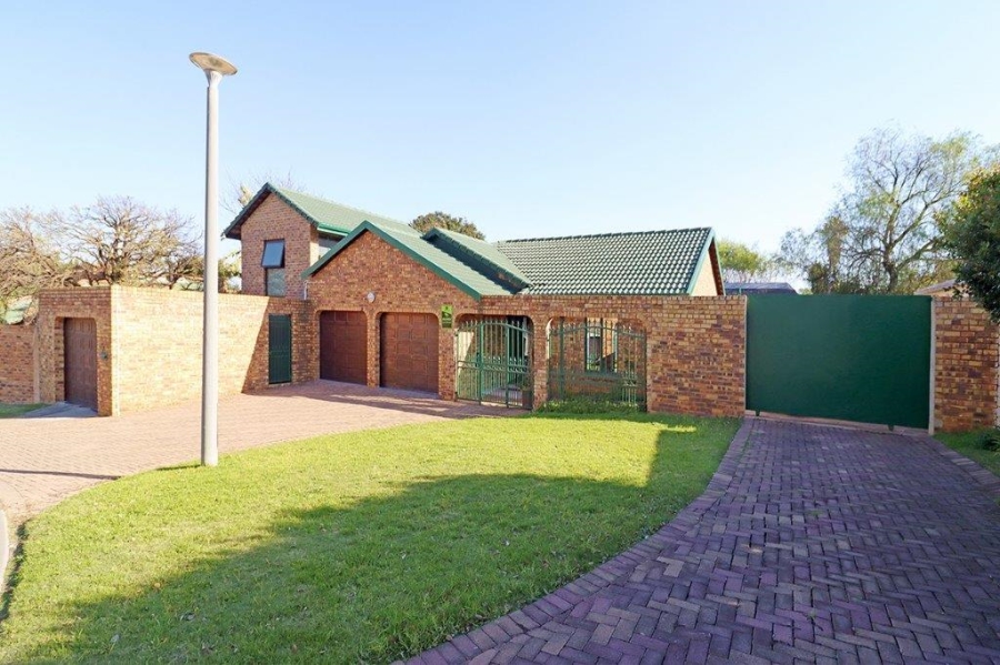 3 Bedroom Property for Sale in Marais Steyn Park Gauteng