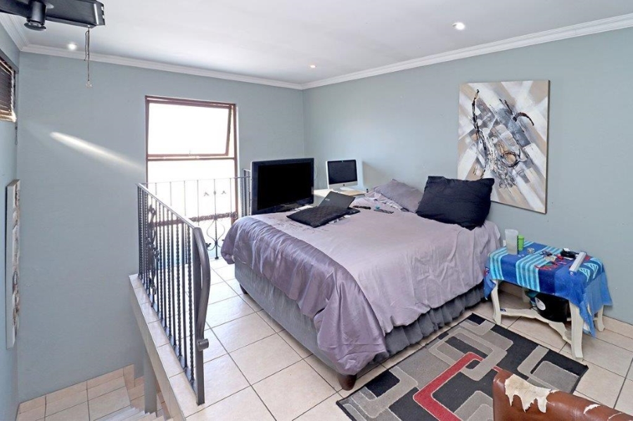 3 Bedroom Property for Sale in Marais Steyn Park Gauteng
