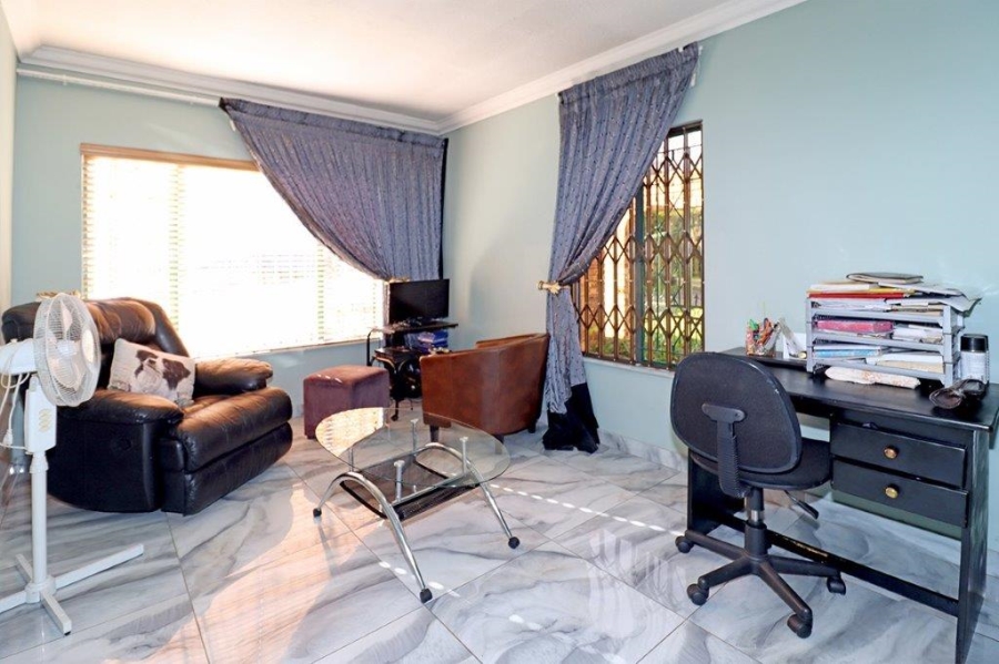 3 Bedroom Property for Sale in Marais Steyn Park Gauteng