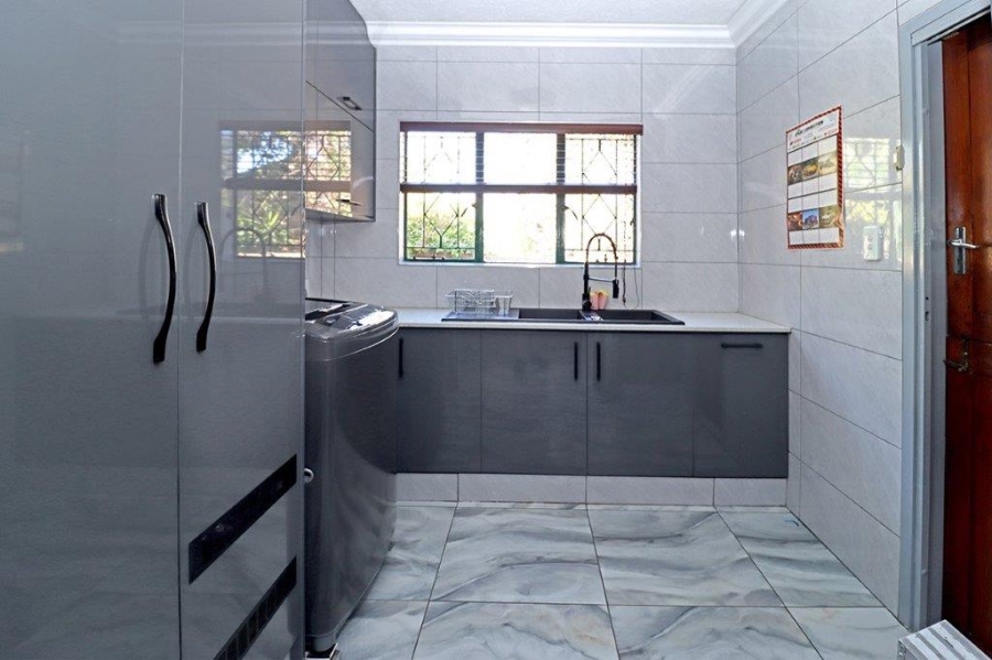 3 Bedroom Property for Sale in Marais Steyn Park Gauteng