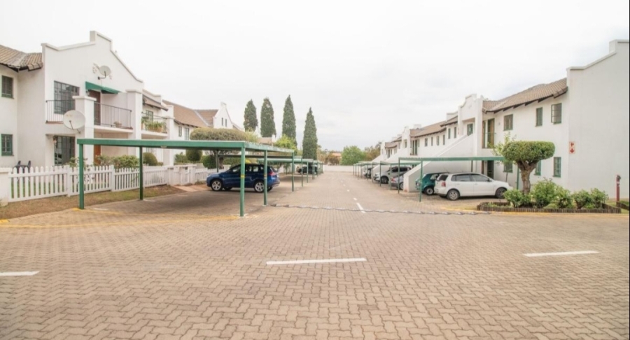 To Let 2 Bedroom Property for Rent in Marais Steyn Park Gauteng