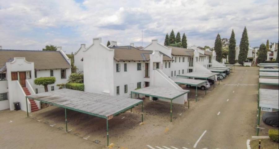 To Let 2 Bedroom Property for Rent in Marais Steyn Park Gauteng