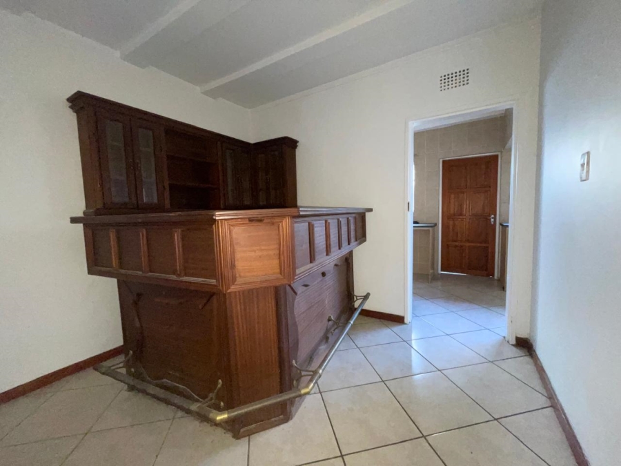 2 Bedroom Property for Sale in Fairland Gauteng