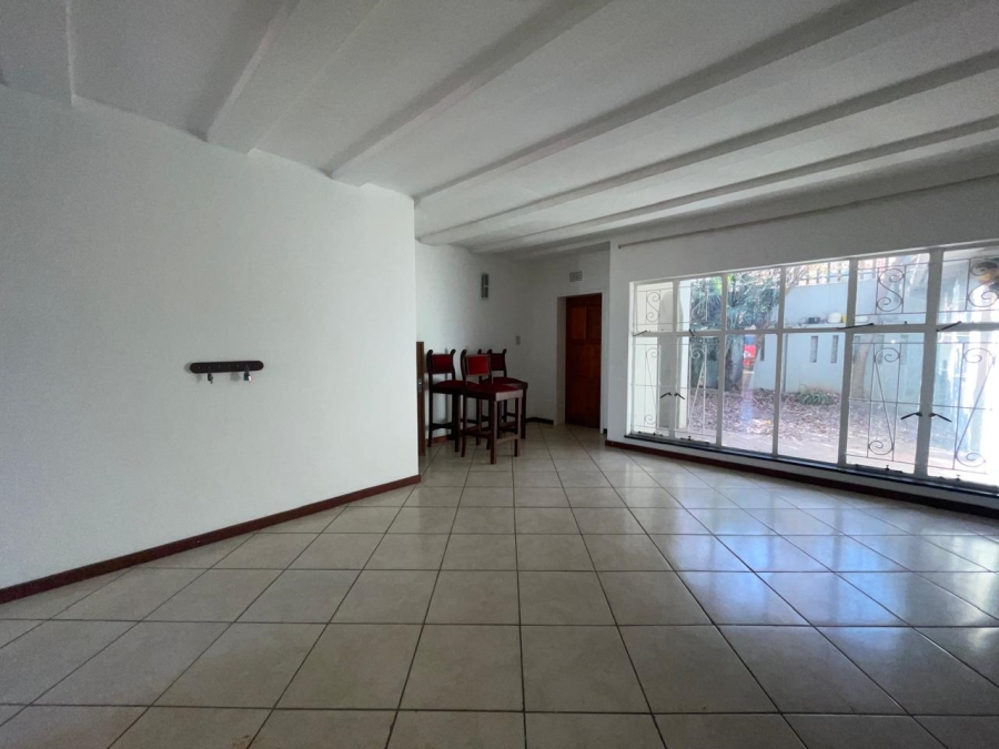 2 Bedroom Property for Sale in Fairland Gauteng