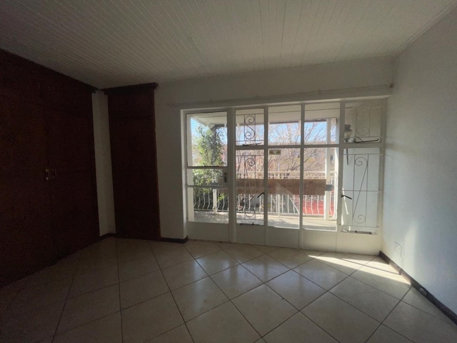 2 Bedroom Property for Sale in Fairland Gauteng