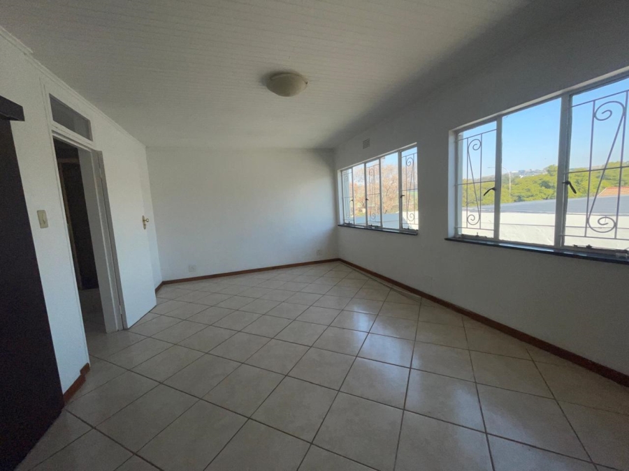 2 Bedroom Property for Sale in Fairland Gauteng
