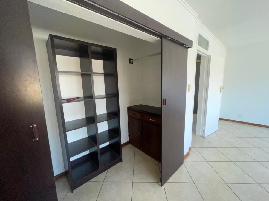 2 Bedroom Property for Sale in Fairland Gauteng