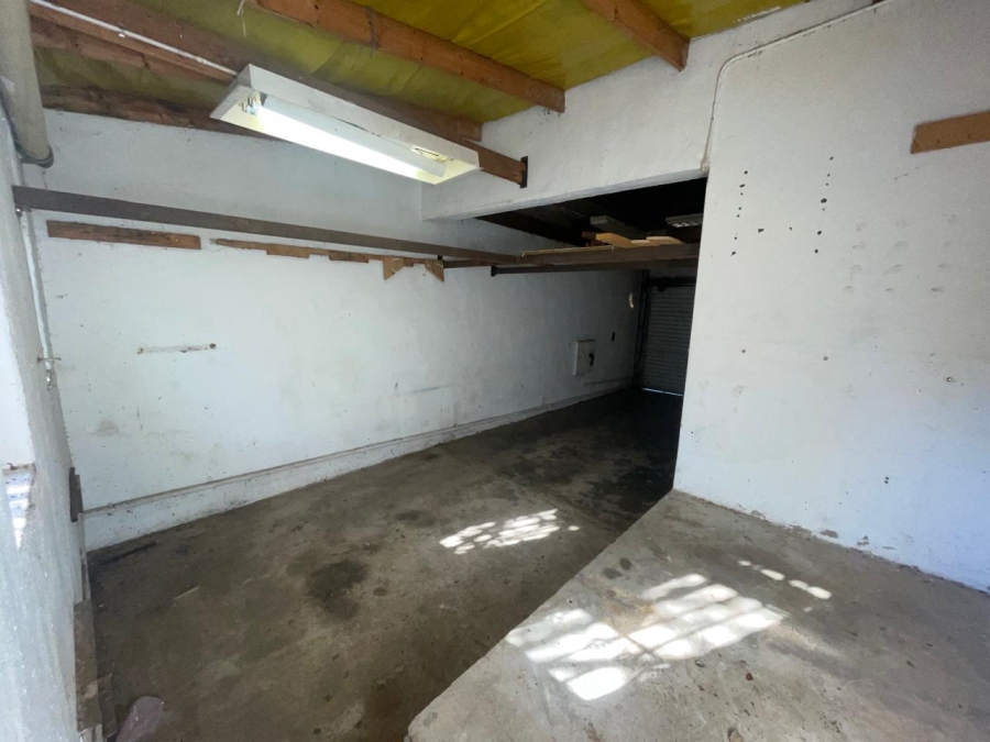 2 Bedroom Property for Sale in Fairland Gauteng