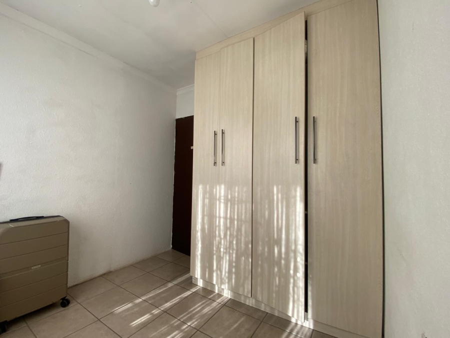 To Let 3 Bedroom Property for Rent in Moroka North Gauteng