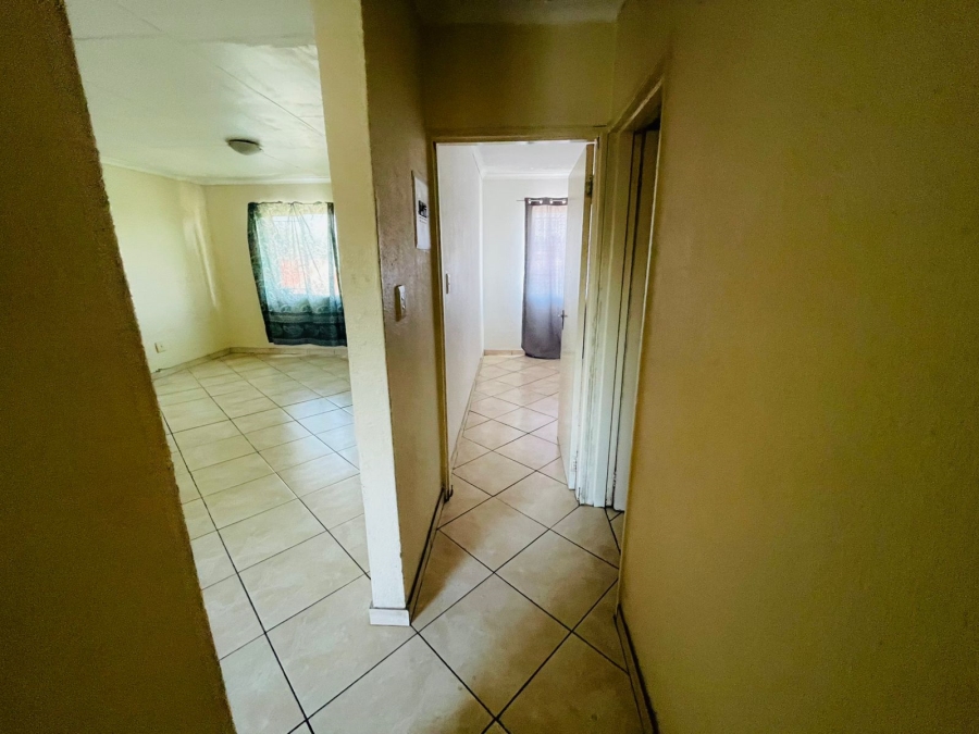 To Let 2 Bedroom Property for Rent in Edleen Gauteng