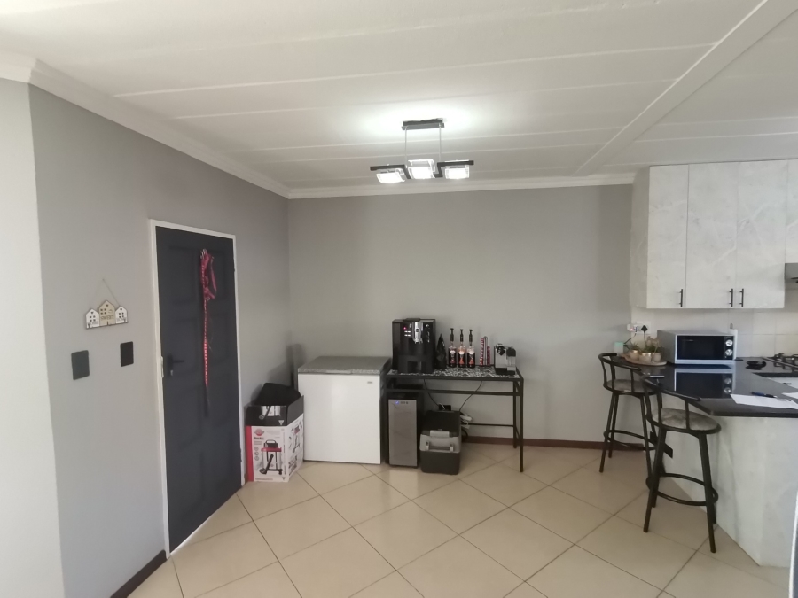 3 Bedroom Property for Sale in Elandshaven Gauteng