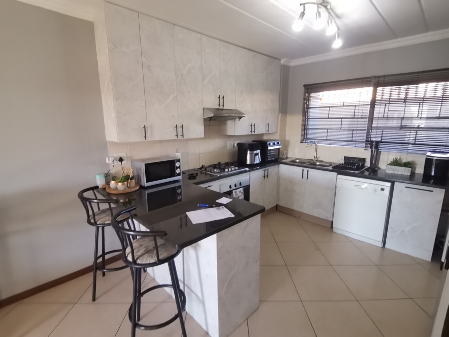 3 Bedroom Property for Sale in Elandshaven Gauteng