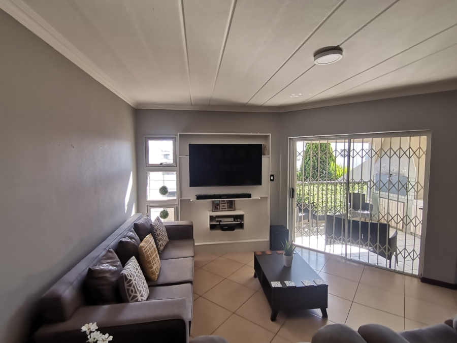3 Bedroom Property for Sale in Elandshaven Gauteng