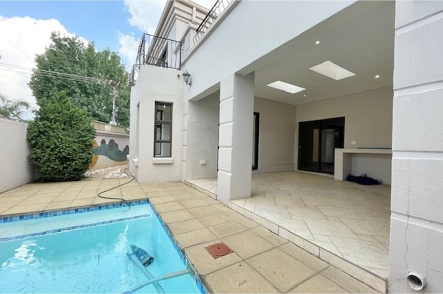 3 Bedroom Property for Sale in Morningside Gauteng