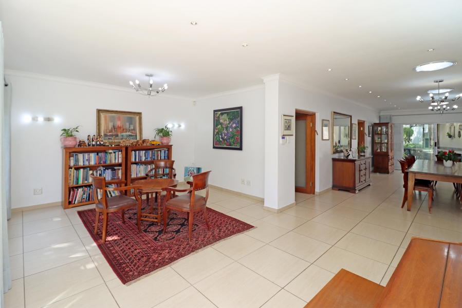 6 Bedroom Property for Sale in Glenhazel Gauteng