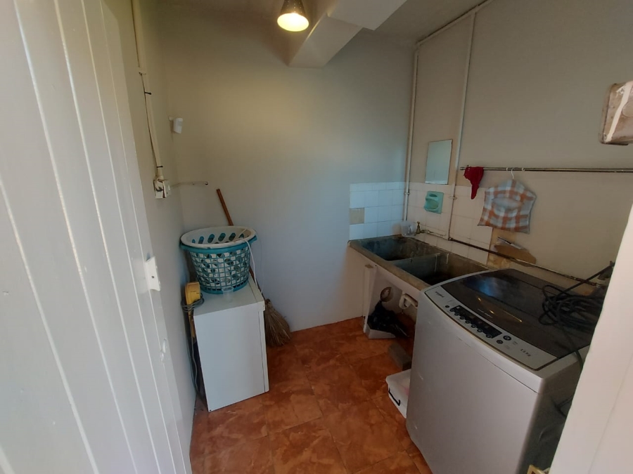 3 Bedroom Property for Sale in Mountain View Gauteng
