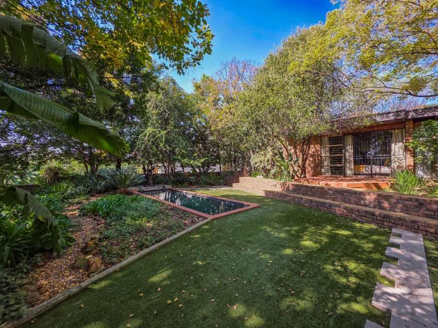 5 Bedroom Property for Sale in Waterkloof Ridge Gauteng