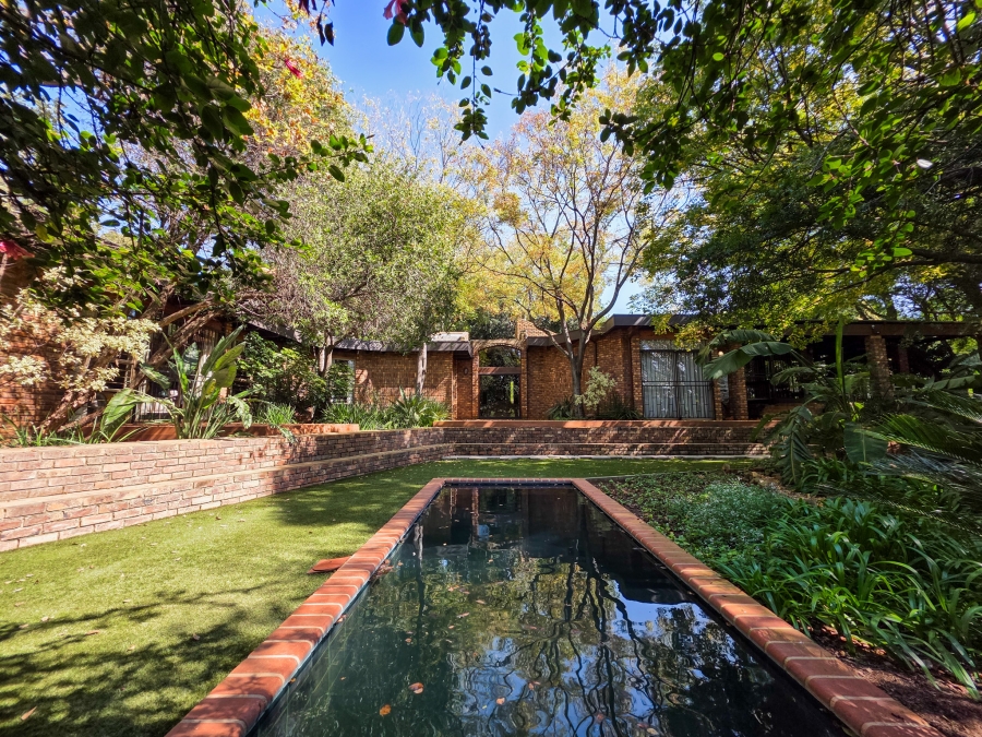 5 Bedroom Property for Sale in Waterkloof Ridge Gauteng