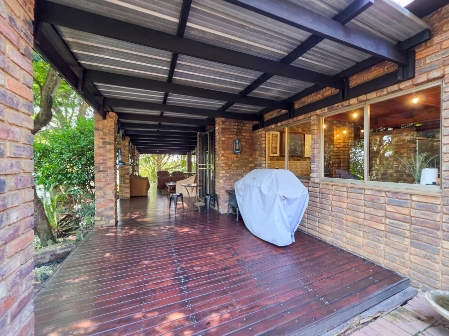 5 Bedroom Property for Sale in Waterkloof Ridge Gauteng