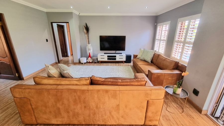 4 Bedroom Property for Sale in Noordwyk Gauteng
