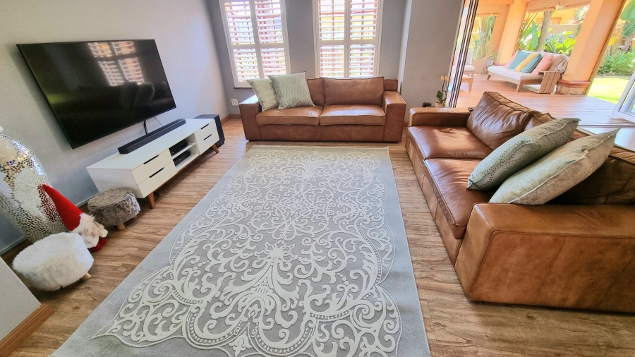 4 Bedroom Property for Sale in Noordwyk Gauteng