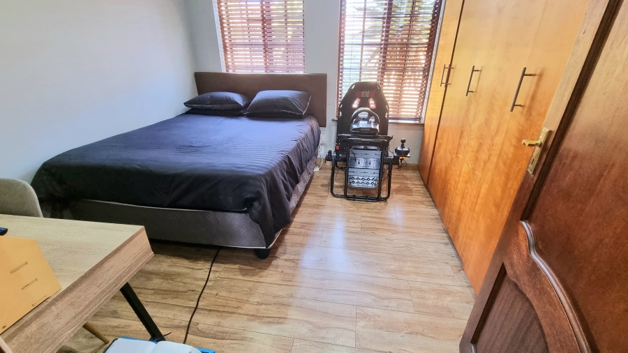 4 Bedroom Property for Sale in Noordwyk Gauteng