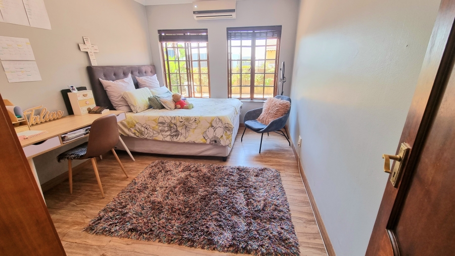 4 Bedroom Property for Sale in Noordwyk Gauteng