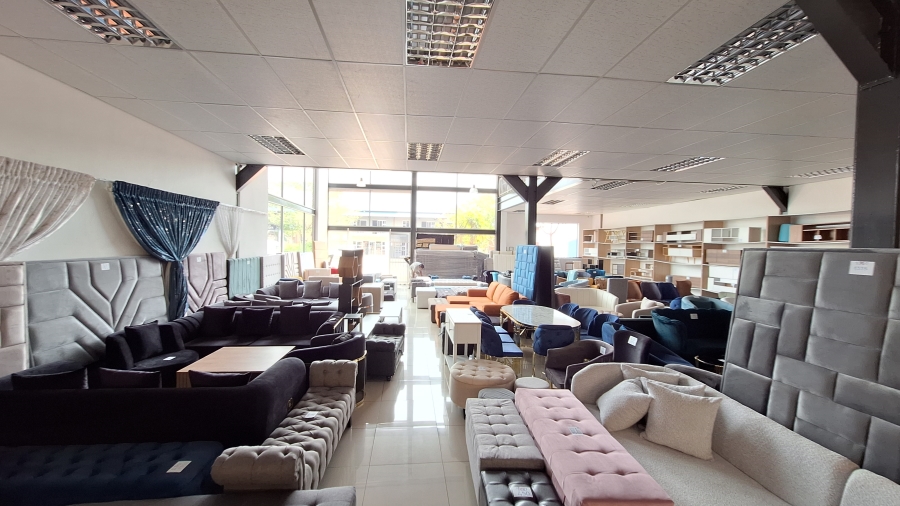 To Let commercial Property for Rent in North Riding Gauteng