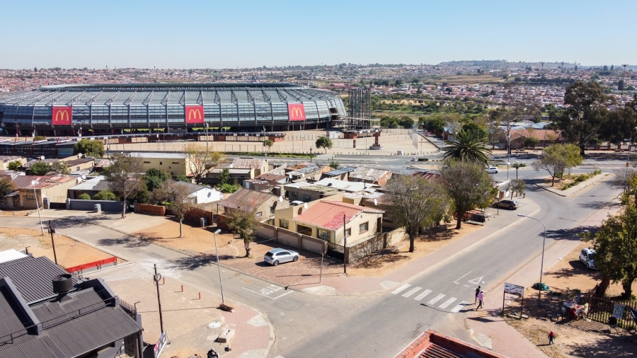 Commercial Property for Sale in Orlando East Gauteng