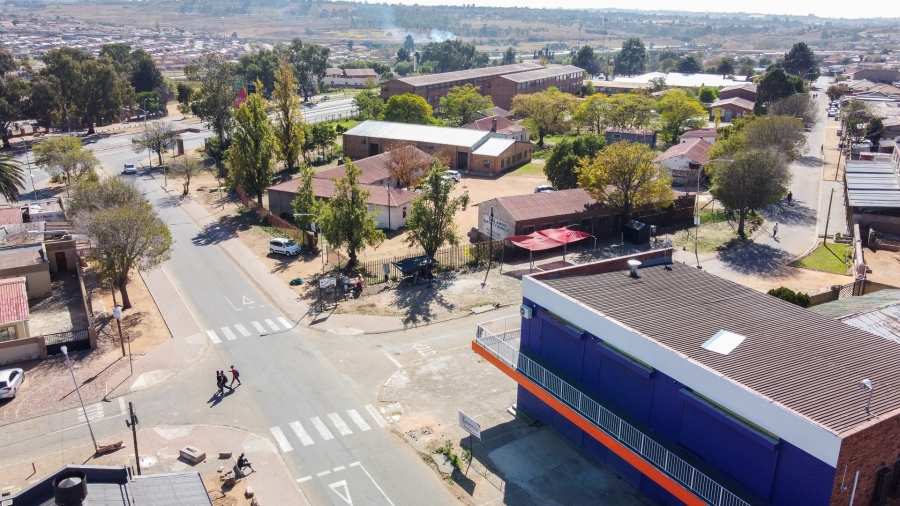 Commercial Property for Sale in Orlando East Gauteng