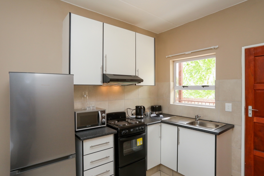 2 Bedroom Property for Sale in Edenvale Central Gauteng
