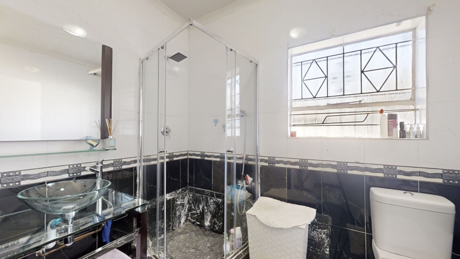 3 Bedroom Property for Sale in Mackenzie Park Gauteng