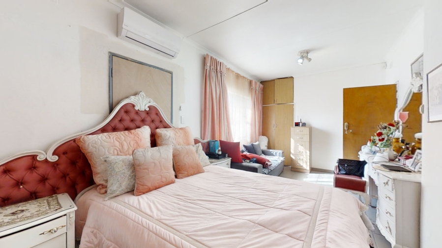 3 Bedroom Property for Sale in Mackenzie Park Gauteng