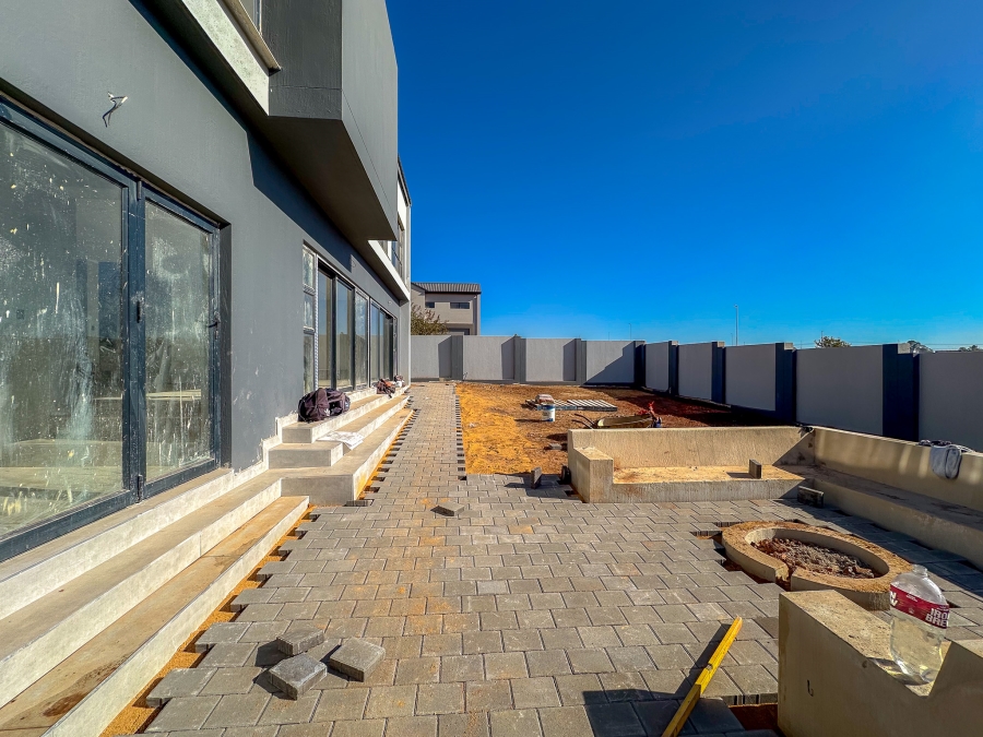 3 Bedroom Property for Sale in Fountainbrook Estate Gauteng