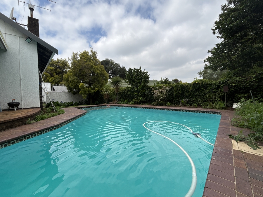 4 Bedroom Property for Sale in Farrarmere Gauteng