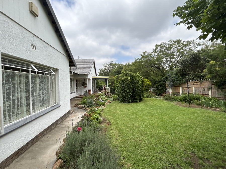 4 Bedroom Property for Sale in Farrarmere Gauteng